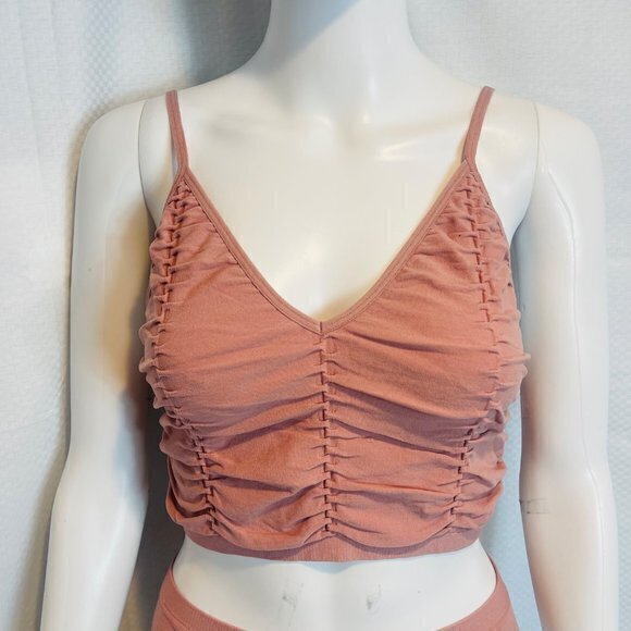 Bozzolo Sleep In With Me Seamless Ruched Bra and Thong Set Pink Size M/L RefFNB3 - Picture 6 of 14